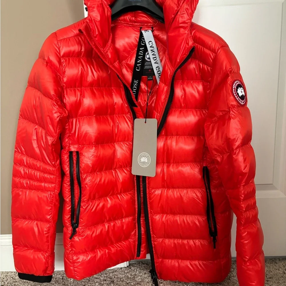 Canada Goose Crofton Hooded Down Parka- Medium - Signal Red- Brand New - Picture 7 of 8